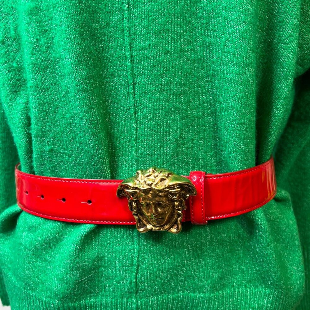 Versace Medusa Red Patent Leather Belt Gold Medusa Buckle Size 80 32 Italy - Picture 1 of 4